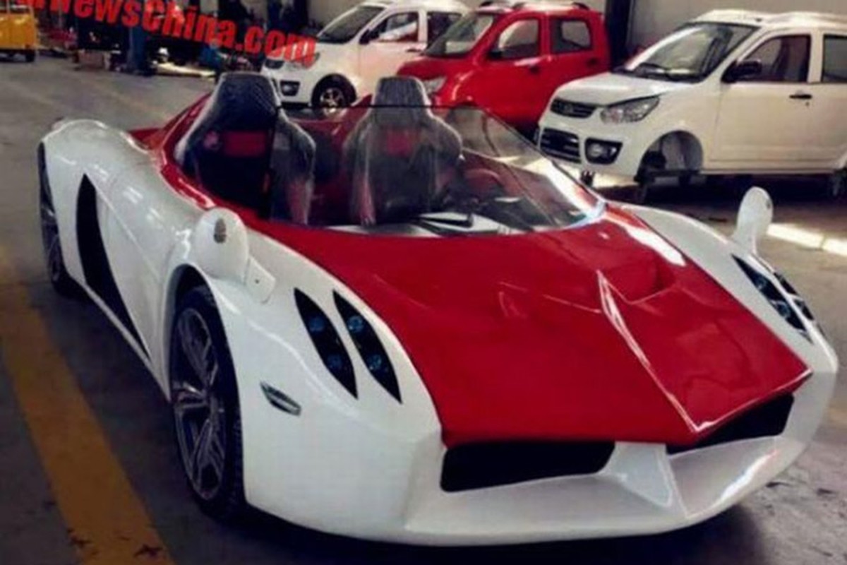 Can canh sieu xe Pagani Huayra 